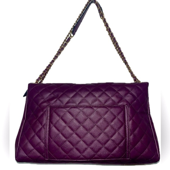Quilted Luggage Tote W/Chain Strap, Plum & Gold-tone Hardware, Turn lock - Picture 10 of 12